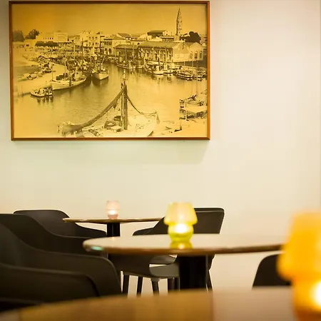 Hotel Tritone
