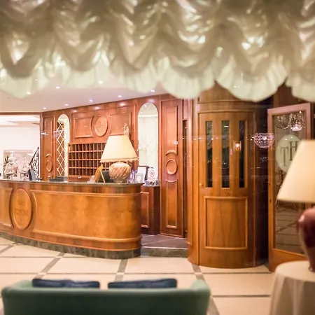 Tritone Otel